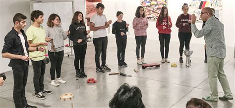 İ­ş­i­t­m­e­ ­e­n­g­e­l­l­i­ ­g­e­n­ç­l­e­r­d­e­n­ ­­S­a­n­a­t­ı­n­ ­S­ö­z­l­e­r­i­ ­O­r­k­e­s­t­r­a­s­ı­­ ­-­ ­S­o­n­ ­D­a­k­i­k­a­ ­H­a­b­e­r­l­e­r­